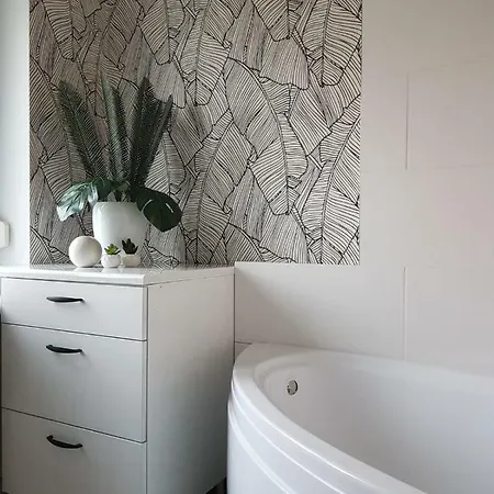 Gold 2* بوزنان