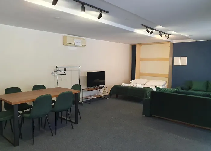 Villa Gold Poznan Guest house 3*